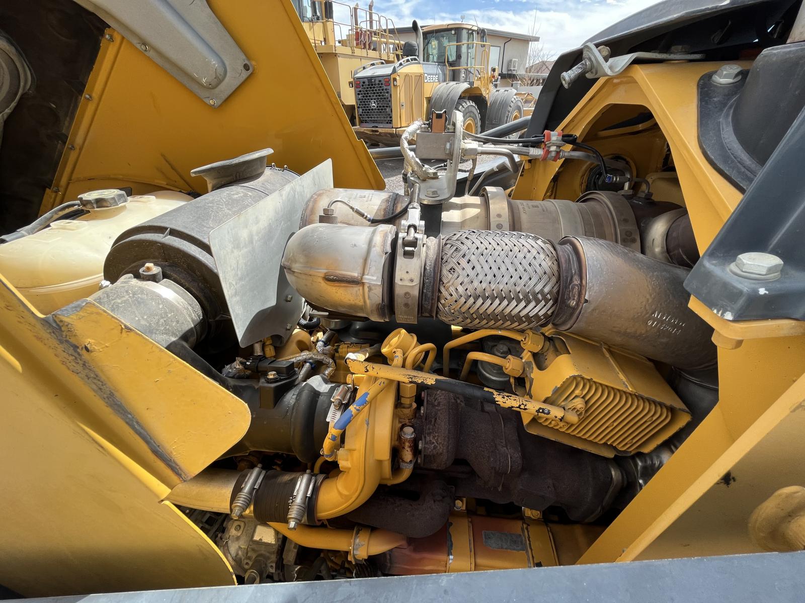 ./imagenes/INVOICE/2019/17364/RETROEXCAVADORA JOHN DEERE 310SK (34).JPG